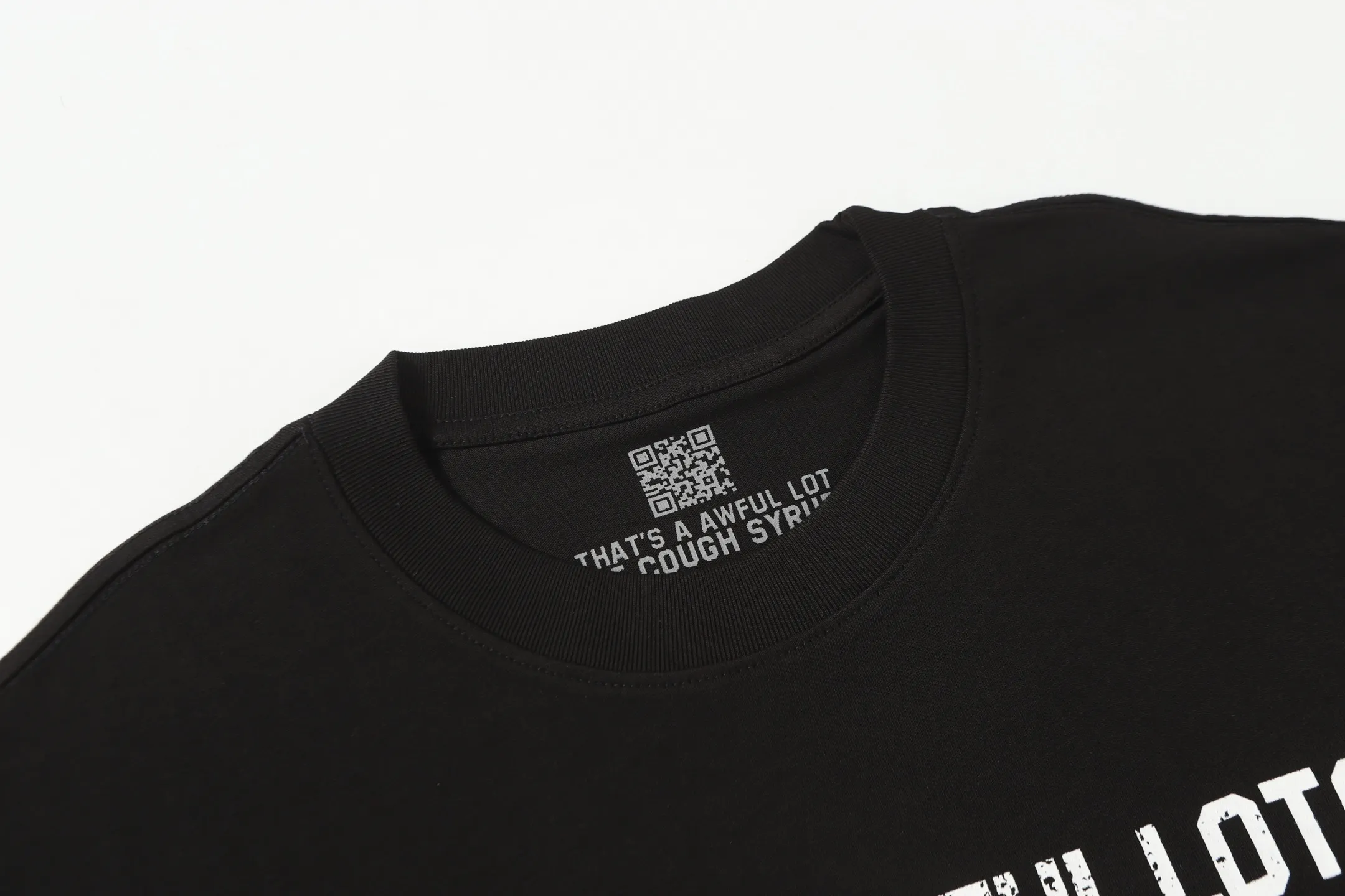 2212#Black | THAT'S A AWFUL LOT OF COUGH SYRUP In Stock Real shot American simple fashion brand loose casual T-shirt Fabric (fabric): 32 counts Weight combed double yarn pure cotton Sizes (size): S-M L X L Color (colour): Black